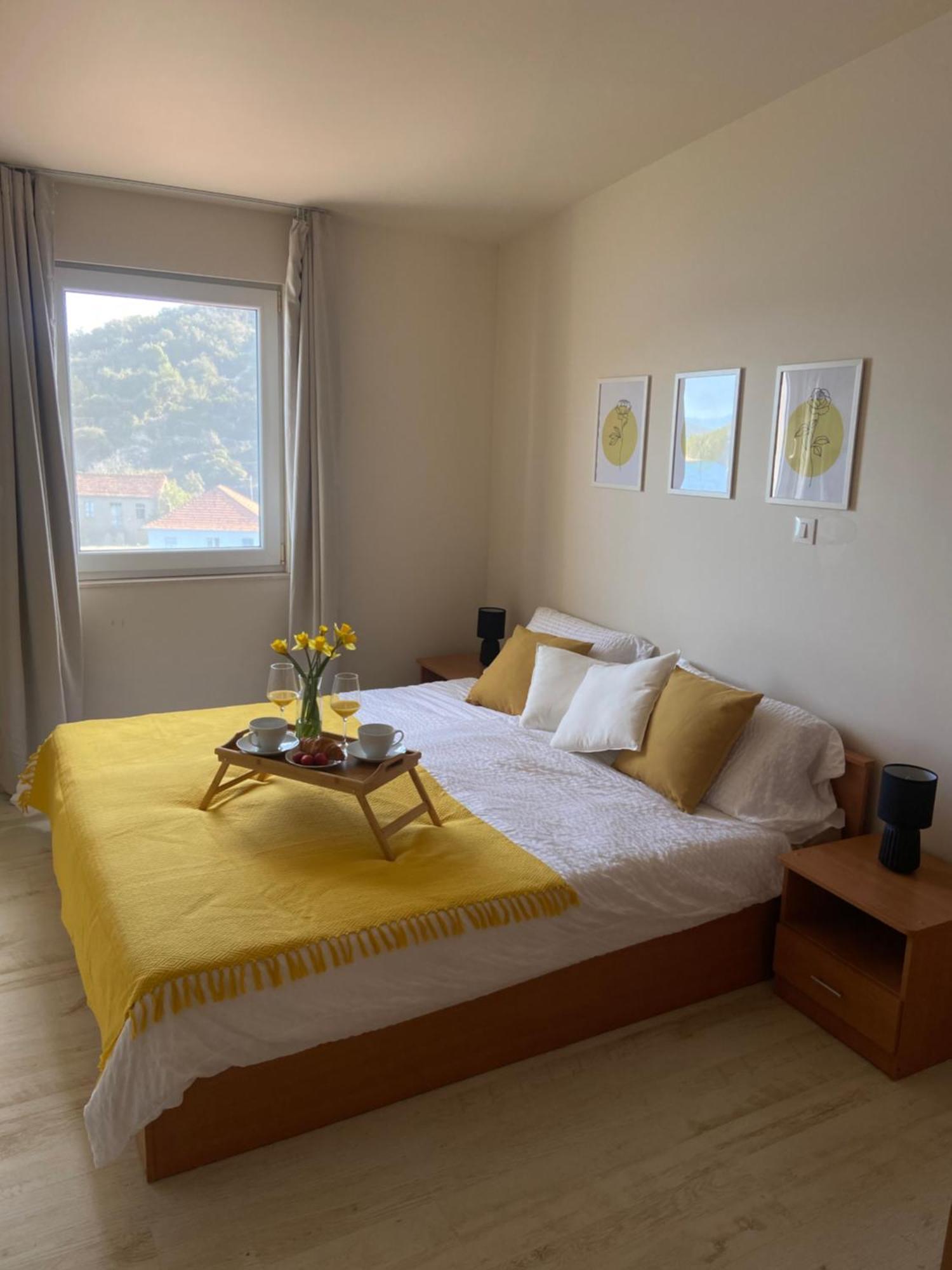 Savar Apartments Eva מראה חיצוני תמונה